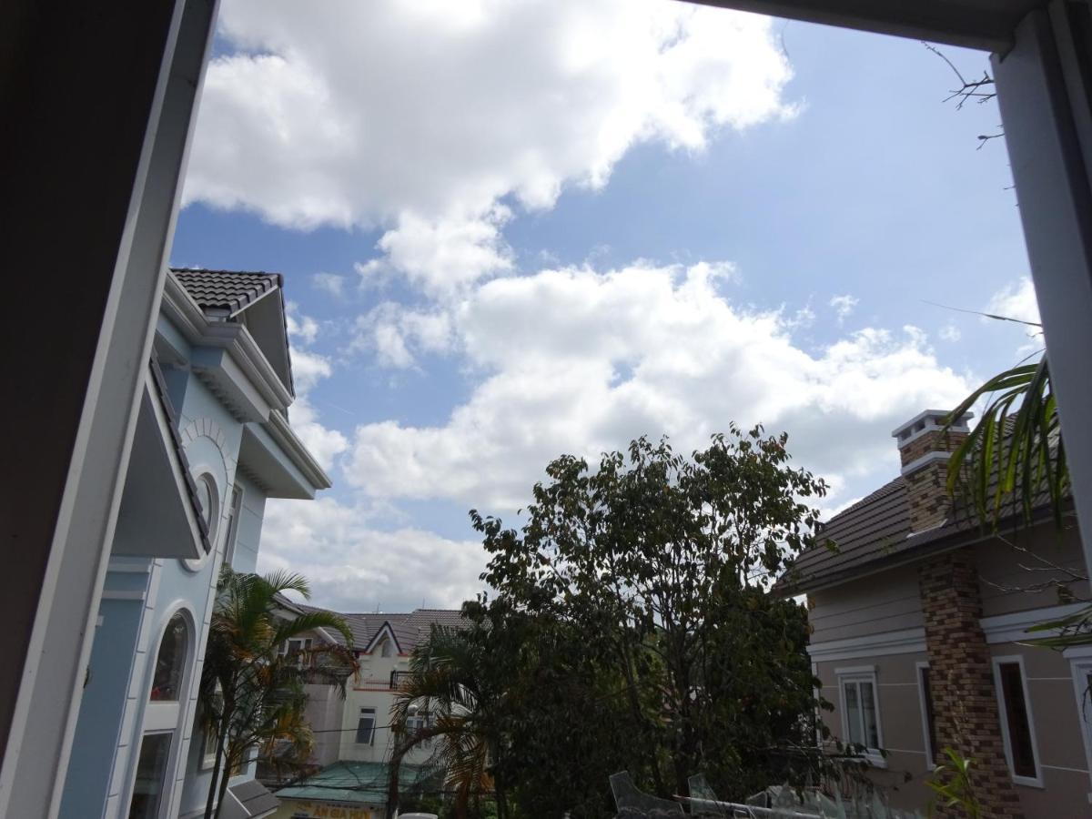 Blue Sky Homestay Далат Екстер'єр фото